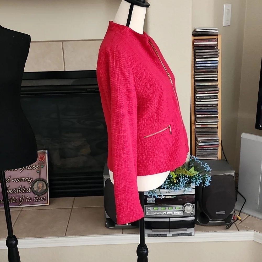 Jacket - Picture 6 of 6